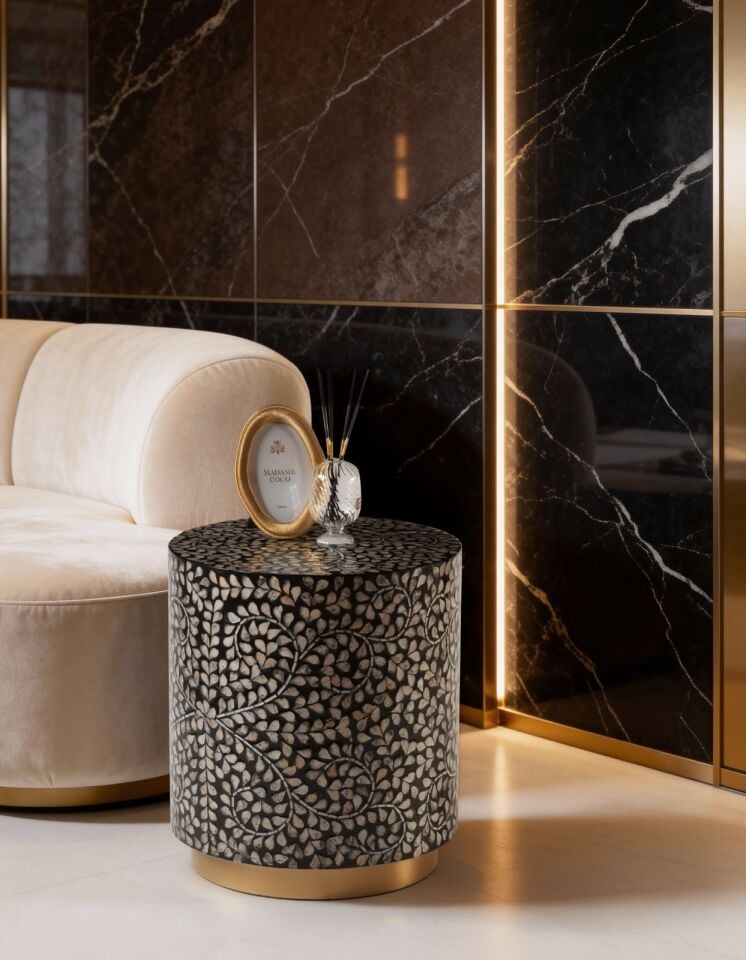 Solenne Beyaz Doğal Sedef Kaplama Lüks El İşçiliği Yan Sehpa / Tabure 40x40 H:45