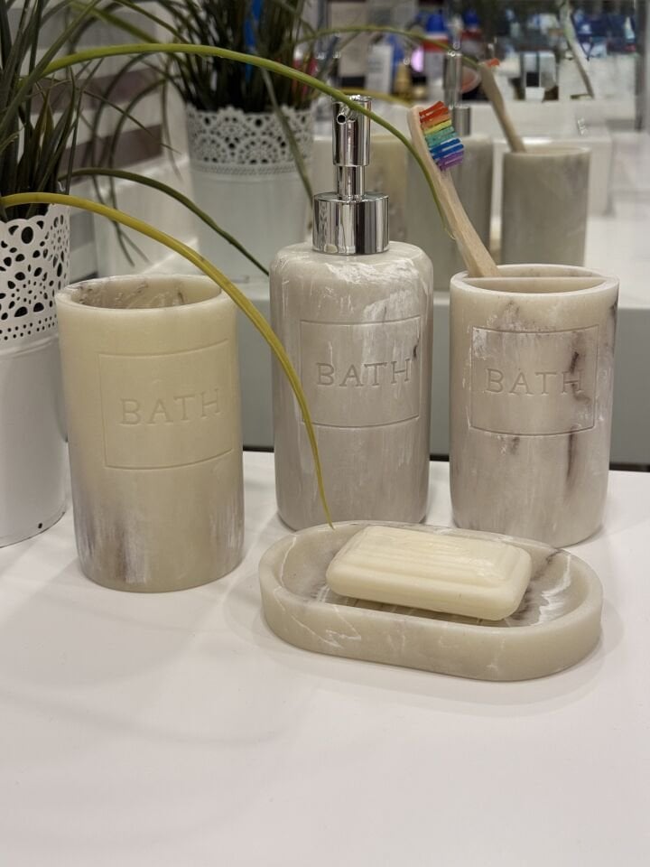 Lisa 4'lü Banyo Sabunluk Set'i